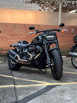 HARLEY-DAVIDSON SOFTAIL FAT BOB 114 